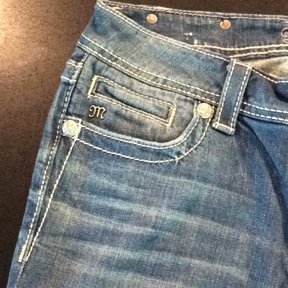 Miss Me Jeans with rhinestones stud & winged cross - Picture 3 of 5